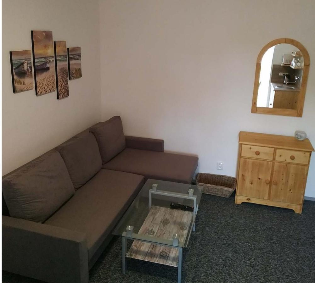 Ubytovani V Plumlove Exteriér fotografie
